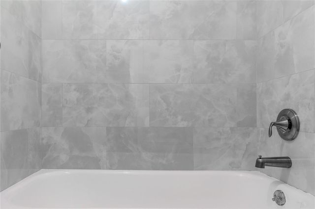 8340 12TH STREET N A, St Petersburg, FL 33702