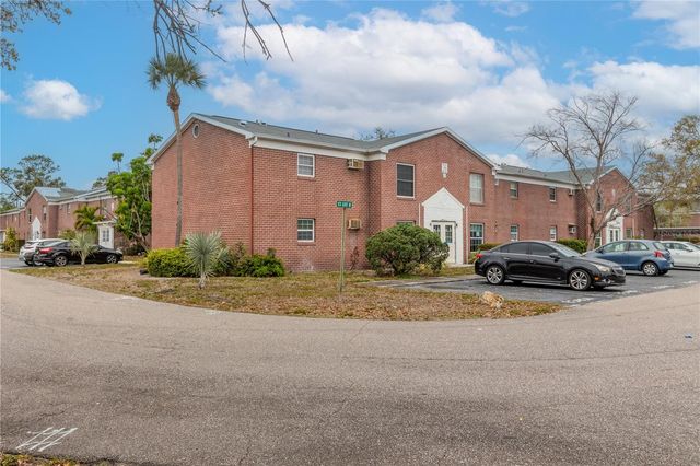 8340 12TH STREET N A, St Petersburg, FL 33702