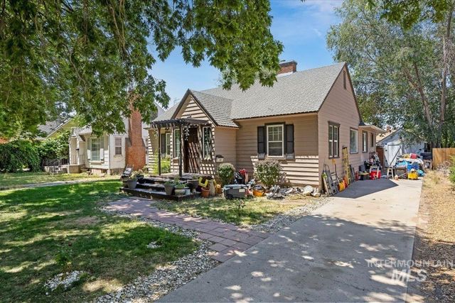 267 Pierce St, Twin Falls, ID 83301