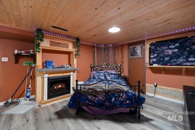 267 Pierce St, Twin Falls, ID 83301