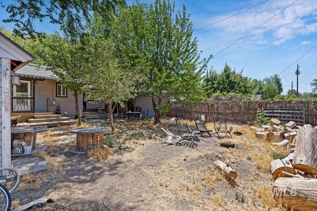 267 Pierce St, Twin Falls, ID 83301