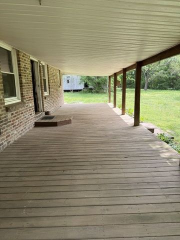 166 Indiana Ave, Ethridge, TN 38456