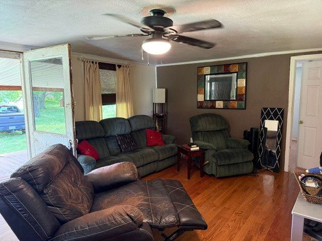 166 Indiana Ave, Ethridge, TN 38456