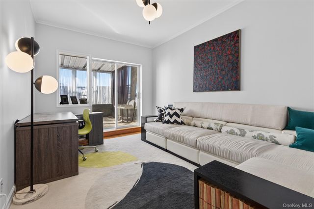 166 Pembroke Street, Brooklyn, NY 11235