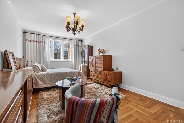 166 Pembroke Street, Brooklyn, NY 11235