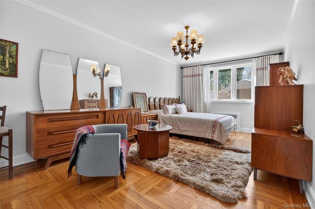 166 Pembroke Street, Brooklyn, NY 11235