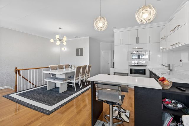 166 Pembroke Street, Brooklyn, NY 11235