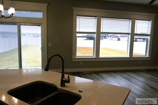 3953 N Ventura Avenue, Idaho Falls, ID 83401