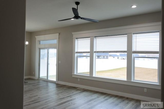 3953 N Ventura Avenue, Idaho Falls, ID 83401