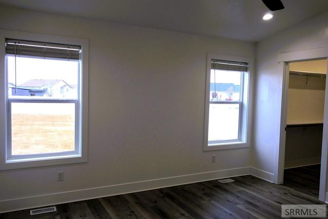 3953 N Ventura Avenue, Idaho Falls, ID 83401