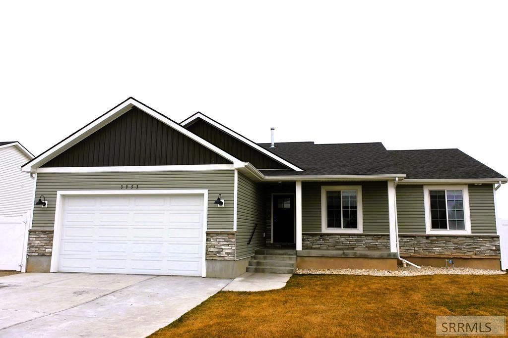 Image 1 of property listing at 3953 N Ventura Avenue, Idaho Falls, ID 83401