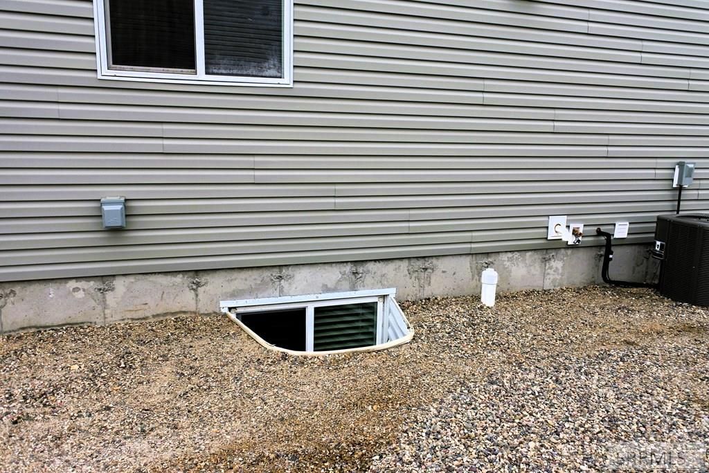 Image 71 of property listing at 3953 N Ventura Avenue, Idaho Falls, ID 83401