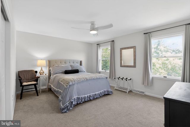 1604 WINCHESTER DR, Blue Bell, PA 19422
