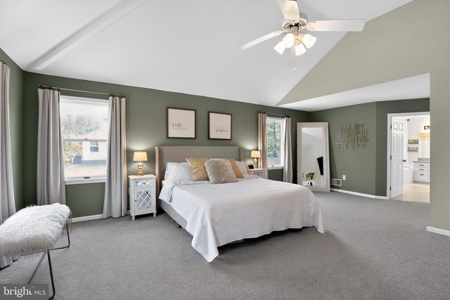 1604 WINCHESTER DR, Blue Bell, PA 19422
