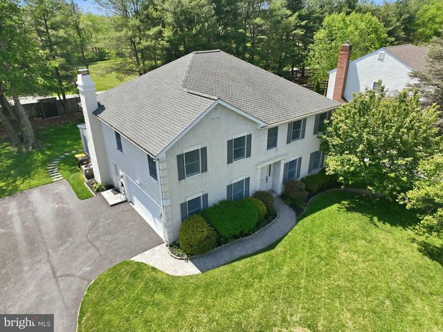 1604 WINCHESTER DR, Blue Bell, PA 19422