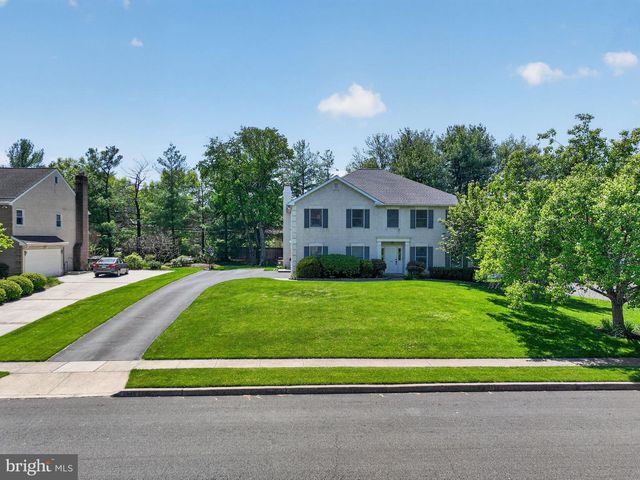 1604 WINCHESTER DR, Blue Bell, PA 19422