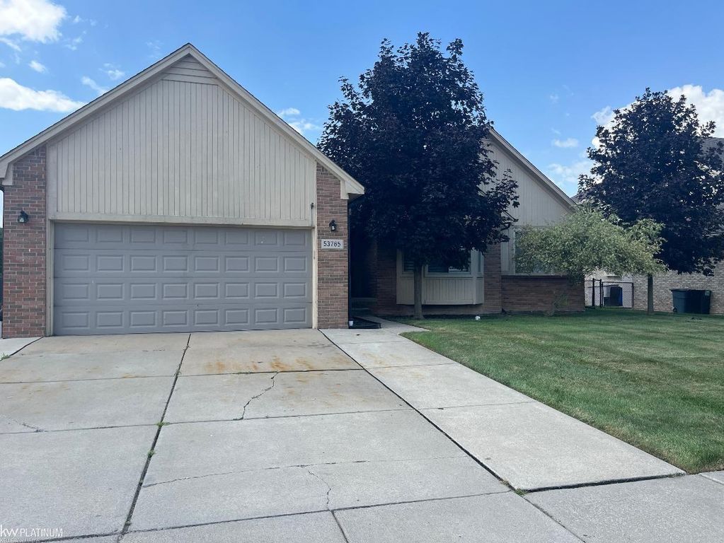53765 Orson Drive, New Baltimore, MI 48047