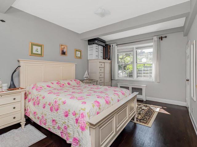 2 Sadore Ln 1K, Yonkers, NY 10710