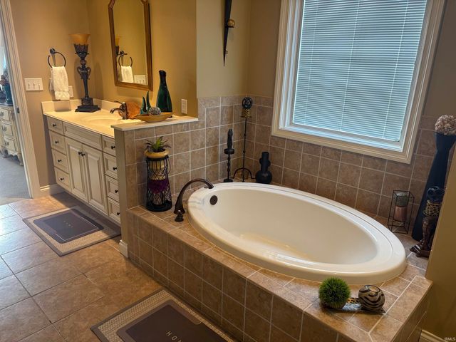 4323 W Moss Lane, Bloomington, IN 47403