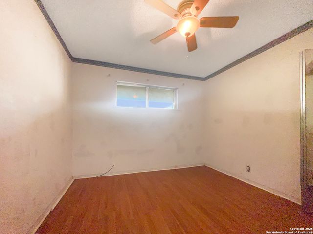 3923 Maxine, San Antonio, TX 78228