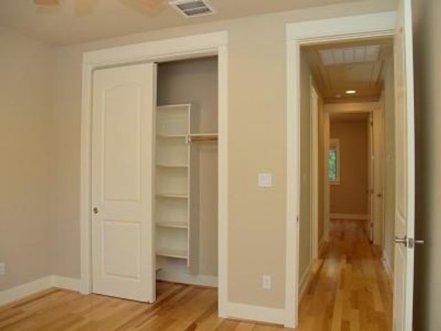 304 Zennia ST, Austin, TX 78751