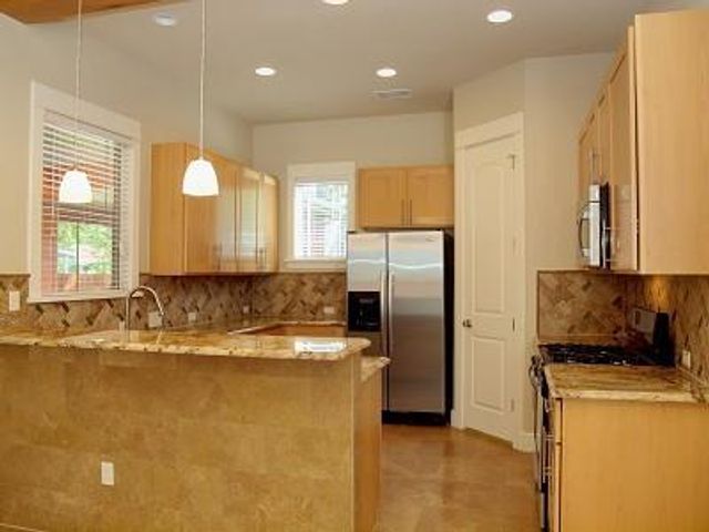 304 Zennia ST, Austin, TX 78751