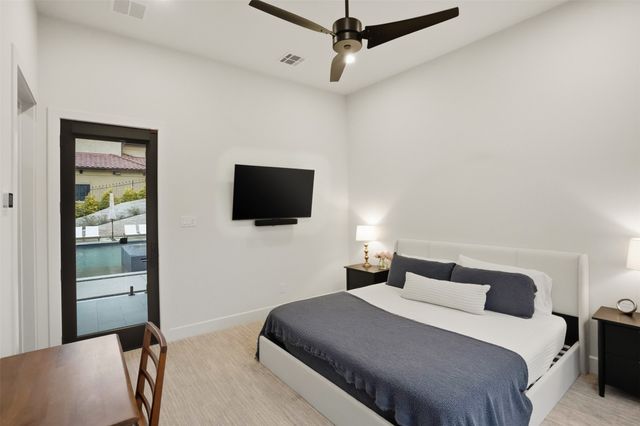 9433 Sagrada Park, Fort Worth, TX 76126