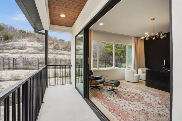 9433 Sagrada Park, Fort Worth, TX 76126