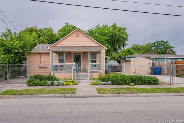 108 GROVETON ST, San Antonio, TX 78210