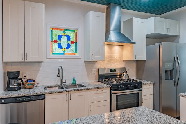 108 GROVETON ST, San Antonio, TX 78210