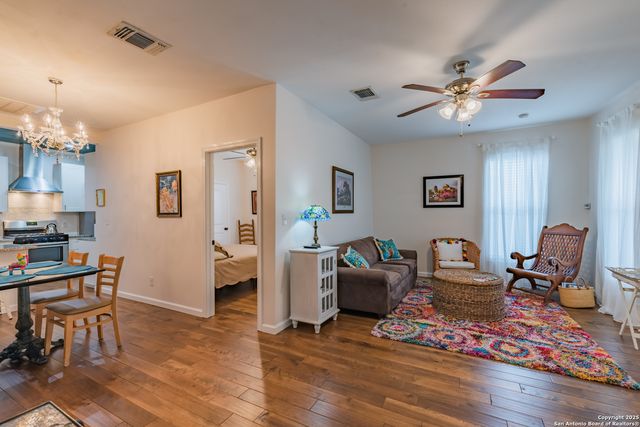 108 GROVETON ST, San Antonio, TX 78210