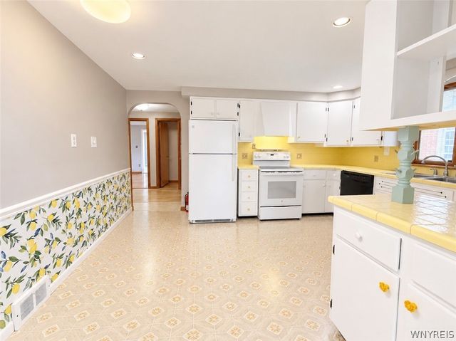 114 Newell Avenue, Tonawanda, NY 14150