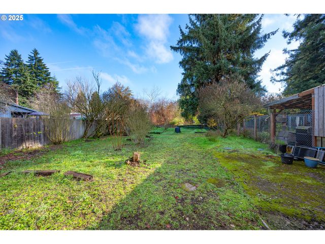 Glory Drive, Eugene, OR 97404