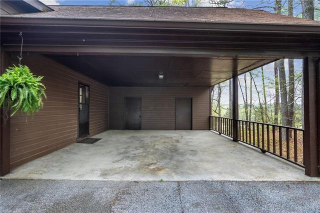 3121 Bonds Lake Road NW, Conyers, GA 30012