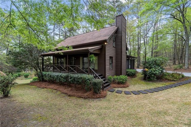 3121 Bonds Lake Road NW, Conyers, GA 30012