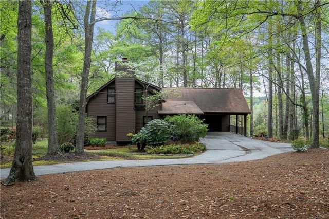 3121 Bonds Lake Road NW, Conyers, GA 30012