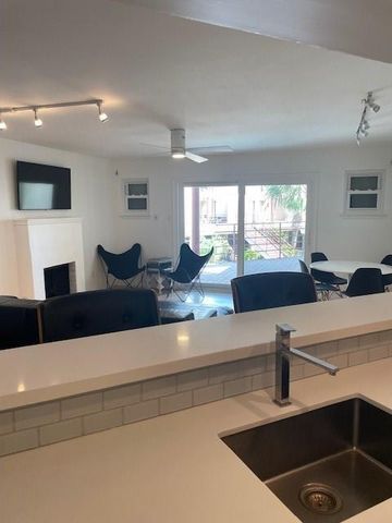 7312 Seawall Boulevard 106, Galveston, TX 77551