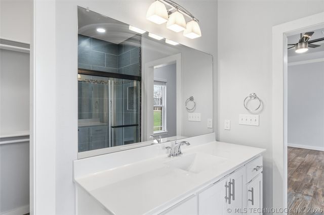 636 S Pecan Place, Oologah, OK 74053