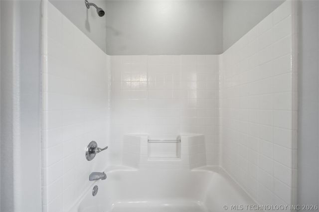 636 S Pecan Place, Oologah, OK 74053