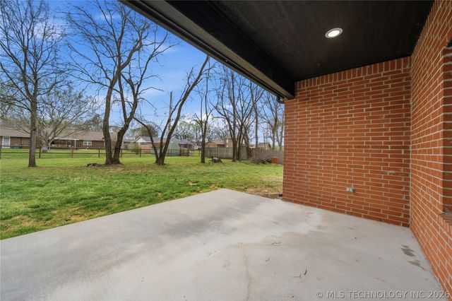 636 S Pecan Place, Oologah, OK 74053