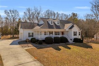 3020 Meadow Trail, Loganville, GA 30052