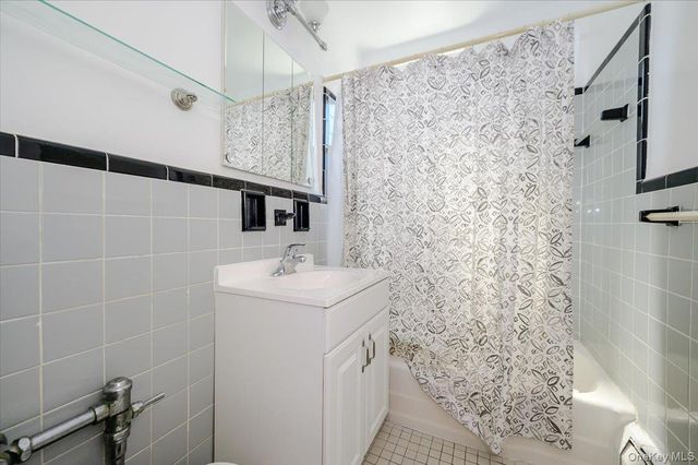 280 Atlantic Avenue 240, East Rockaway, NY 11518