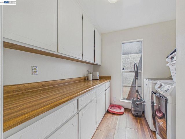 16 Valley View Ct, El Sobrante, CA 94803