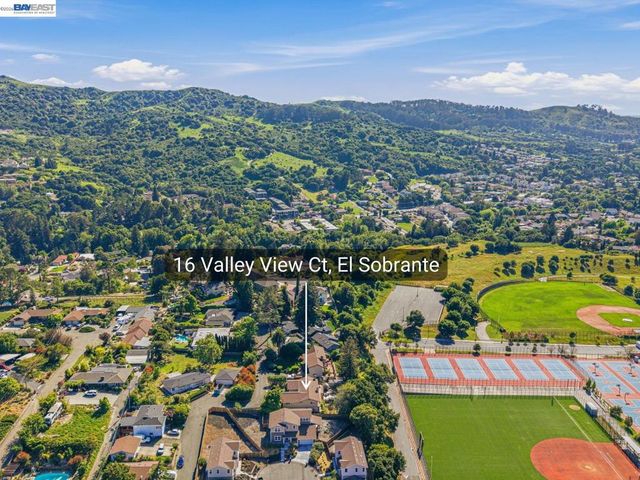 16 Valley View Ct, El Sobrante, CA 94803