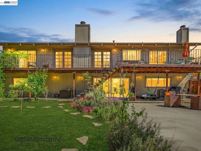 16 Valley View Ct, El Sobrante, CA 94803