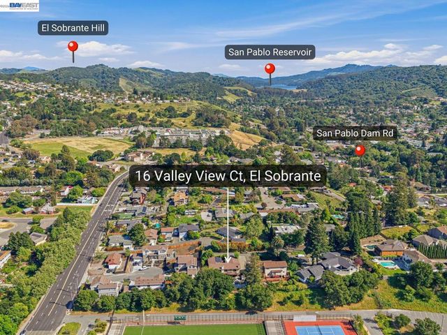 16 Valley View Ct, El Sobrante, CA 94803
