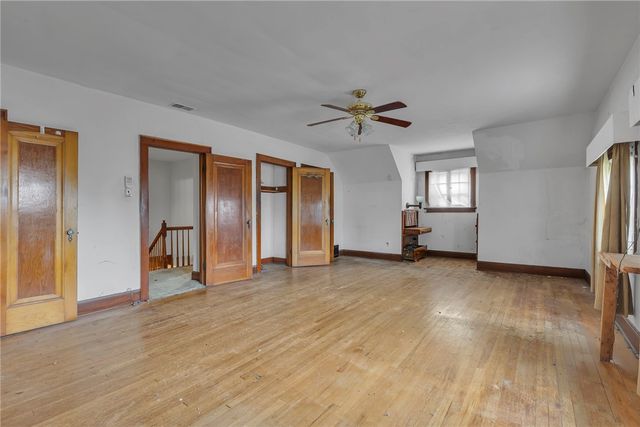 613 Briarcliff Dr, Center Twp, PA 15001