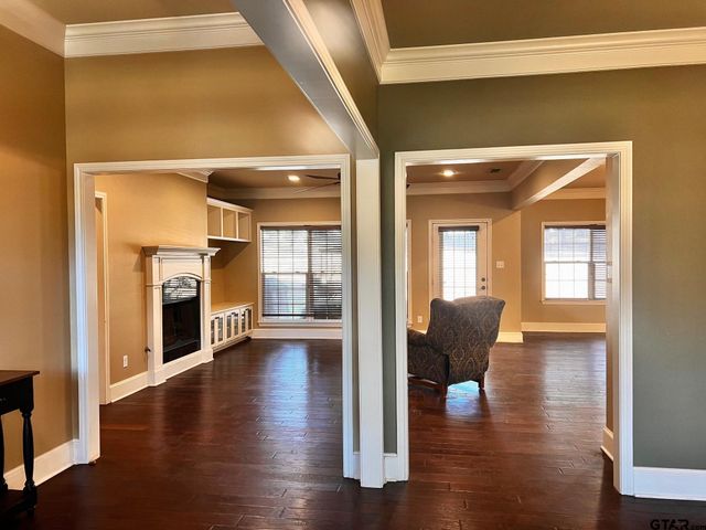 2906 Augusta, Jacksonville, TX 75766