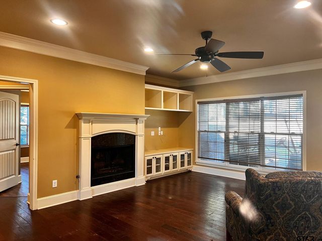 2906 Augusta, Jacksonville, TX 75766