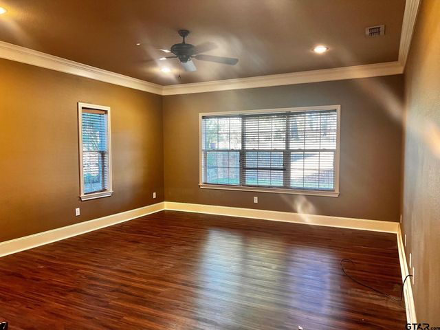 2906 Augusta, Jacksonville, TX 75766